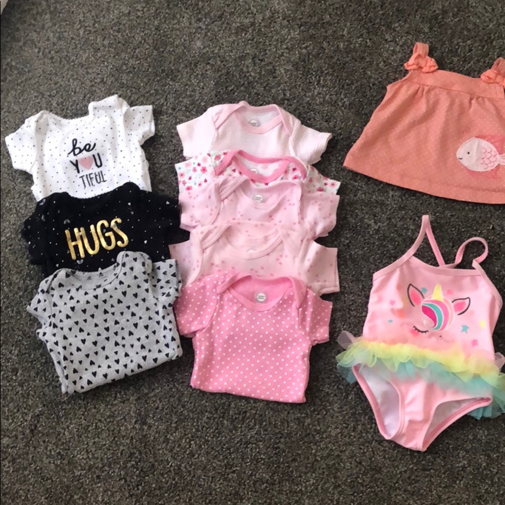 21 items of Newborn girl clothes